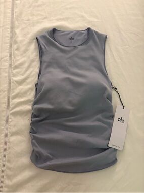 ALO Yoga Ribbed En Pointe Tank - Winter Frost size xs BNWT